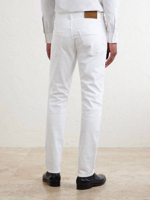 Straight-Leg Jeans - BK Straight-Leg Jeans - BK