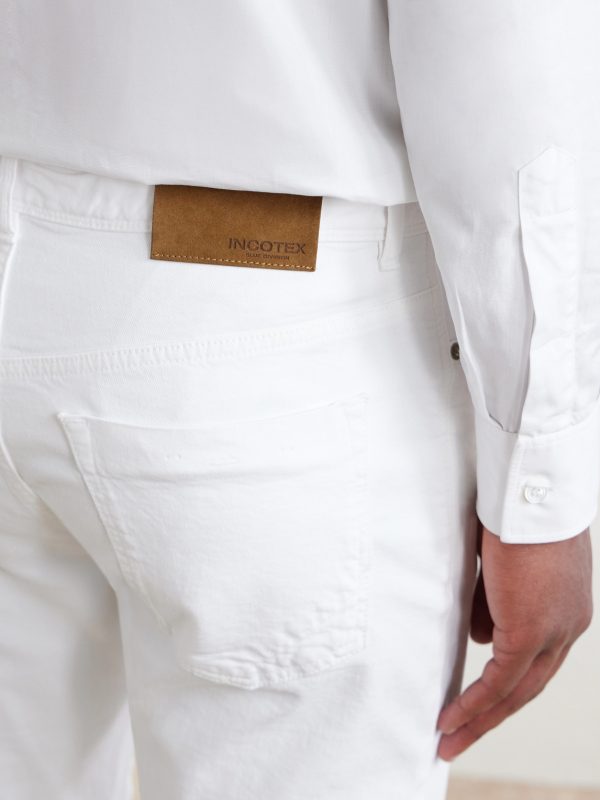 Straight-Leg Jeans - CU Straight-Leg Jeans - CU