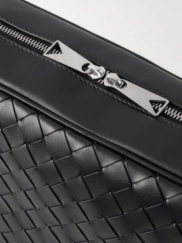 Intrecciato Leather Messenger Bag - CU