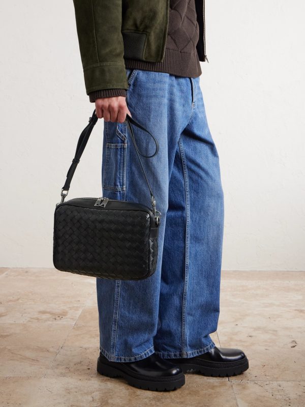 Intrecciato Leather Messenger Bag - FR