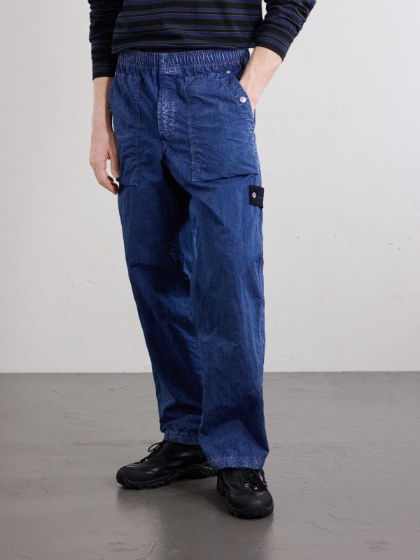 STONE ISLAND DENIM Straight-Leg Logo-Appliquéd Crinkled-Shell Trousers - FR STONE ISLAND DENIM Straight-Leg Logo-Appliquéd Crinkled-Shell Trousers - FR