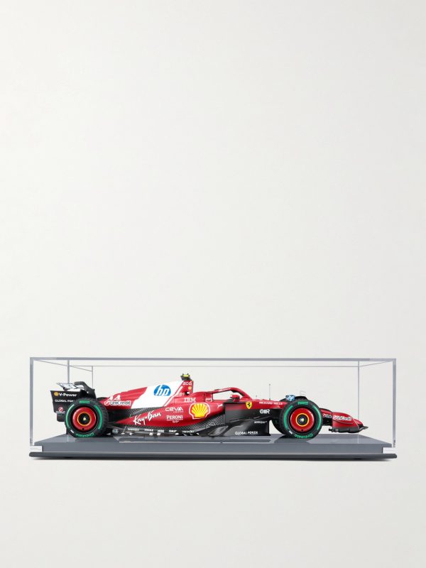Ferrari SF-25 Lewis Hamilton (2025) 1:8 Model Car - E4