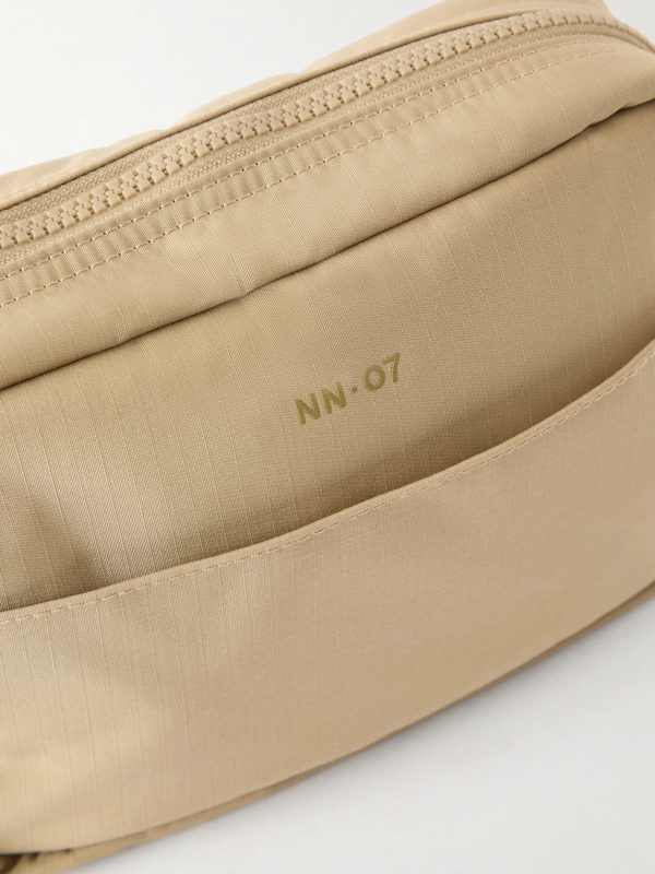 Rip-Stop Shell Wash Bag - CU Rip-Stop Shell Wash Bag - CU