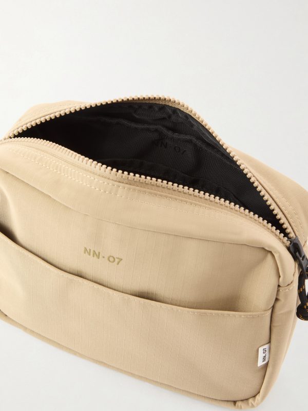 Rip-Stop Shell Wash Bag - E1 Rip-Stop Shell Wash Bag - E1