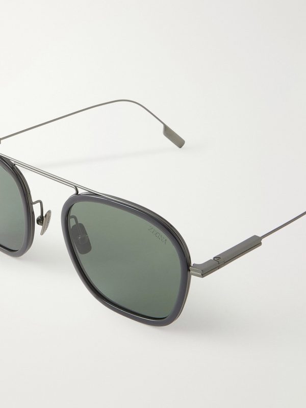 Round-Frame Titanium Sunglasses - CU Round-Frame Titanium Sunglasses - CU