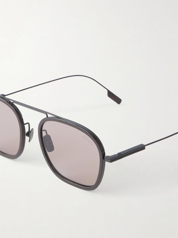 Round-Frame Titanium Sunglasses - CU Round-Frame Titanium Sunglasses - CU