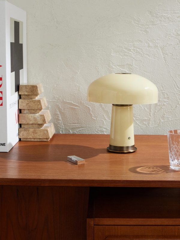 Janie Glass Lamp - OU