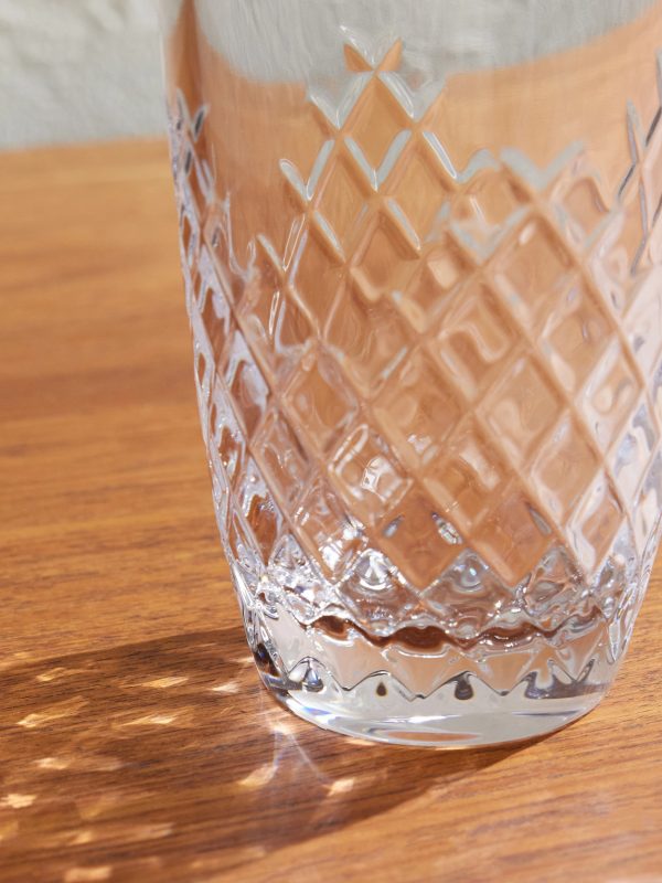 Barwell Crystal and Stainless Steel Cocktail Shaker - CU Barwell Crystal and Stainless Steel Cocktail Shaker - CU
