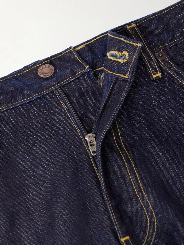 Straight-Leg Jeans - E1