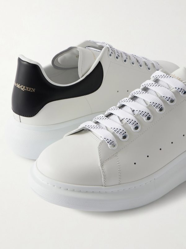 Exaggerated-Sole Leather Sneakers - CU Exaggerated-Sole Leather Sneakers - CU