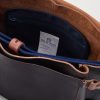 Eclair Full-Grain Leather Messenger Bag - E1