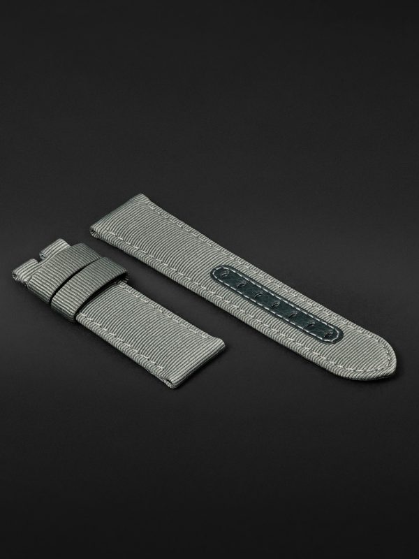 Submersible QuarantaQuattro Automatic 44mm Stainless Steel and Rubber Watch, Ref. No. PAM01596 - E5 Submersible QuarantaQuattro Automatic 44mm Stainless Steel and Rubber Watch, Ref. No. PAM01596 - E5