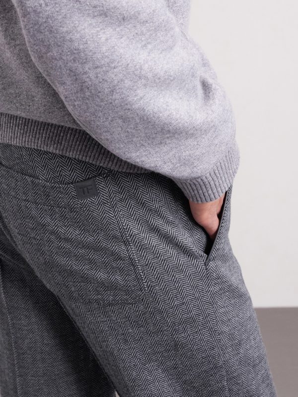 Straight-Leg Herringbone Cotton, Wool and Silk-Blend Drawstring Trousers - CU