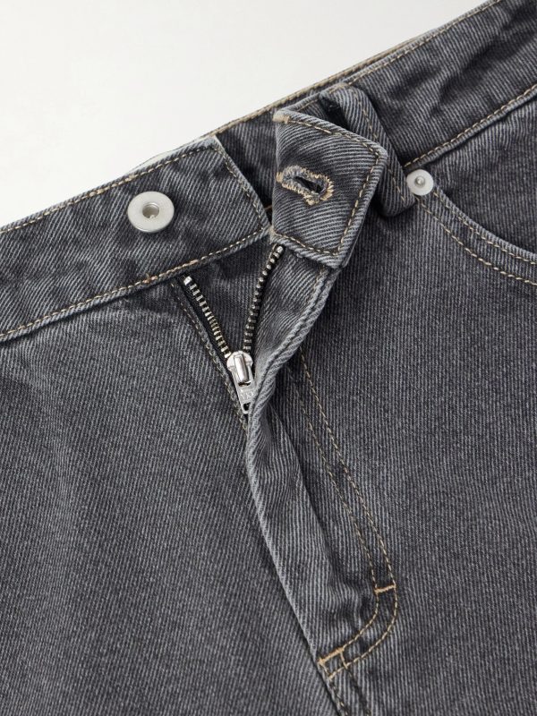 Barrel-Leg Jeans - E1