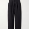 Straight-Leg Pleated Linen and Wool-Blend Suit Trousers Straight-Leg Pleated Linen and Wool-Blend Suit Trousers