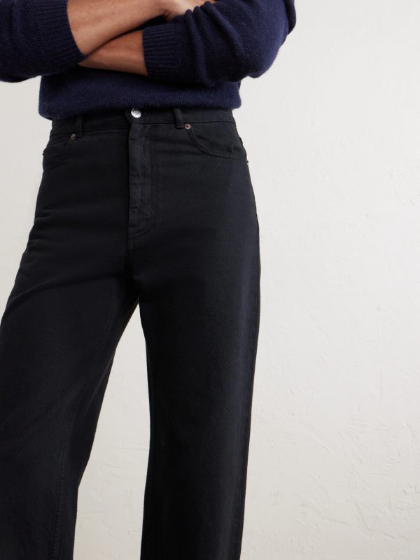 Vanja Straight-Leg Jeans - E1 Vanja Straight-Leg Jeans - E1