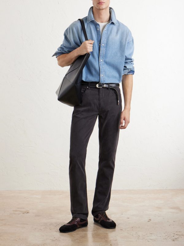 The Modern Slim-Fit Straight-Leg Jeans - OU