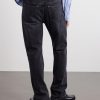 Straight-Leg Jeans - BK