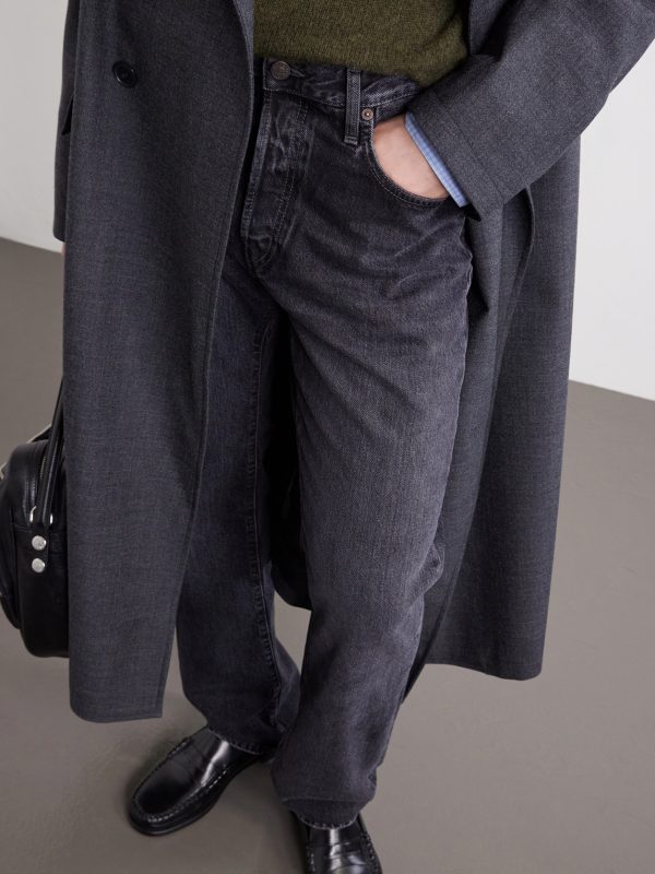 Straight-Leg Jeans - CU
