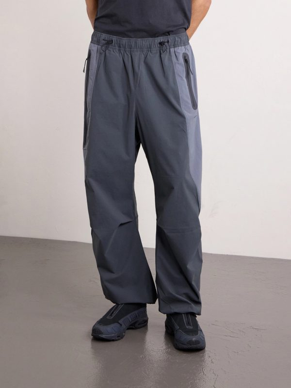 Tech Oversized Wide-Leg Colour-Block Dri-FIT Track Pants - FR