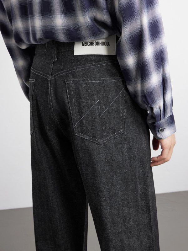 261 DP Wide-Leg Jeans - E2