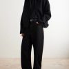 Wide-Leg Jeans - OU Wide-Leg Jeans - OU