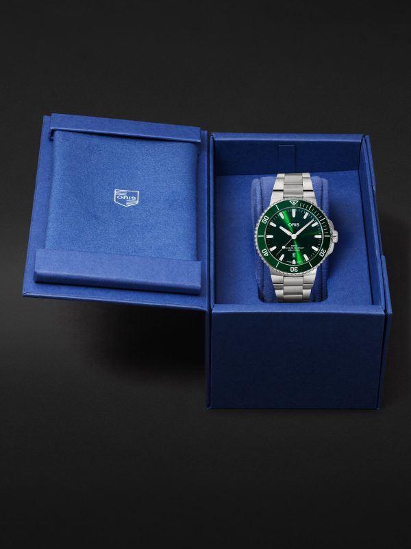 Aquis Date Automatic 43.5mm Stainless Steel Watch, Ref. No. 01 733 7789 4157-07 8 23 04PEB - E3 Aquis Date Automatic 43.5mm Stainless Steel Watch, Ref. No. 01 733 7789 4157-07 8 23 04PEB - E3