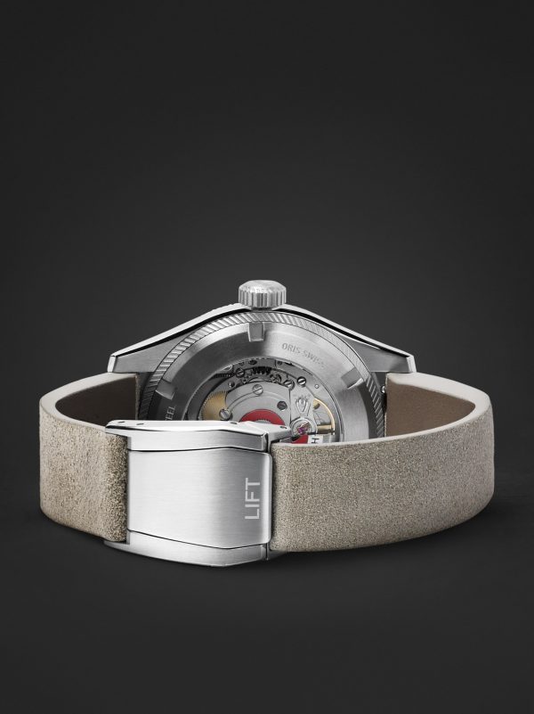 ProPilot Date Automatic 41mm Stainless Steel and Leather Watch, Ref. No.01 733 7805 4163-07 6 20 15LC - E2 ProPilot Date Automatic 41mm Stainless Steel and Leather Watch, Ref. No.01 733 7805 4163-07 6 20 15LC - E2
