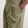 Straight-Leg Pleated Cotton-Blend Poplin Shorts - CU