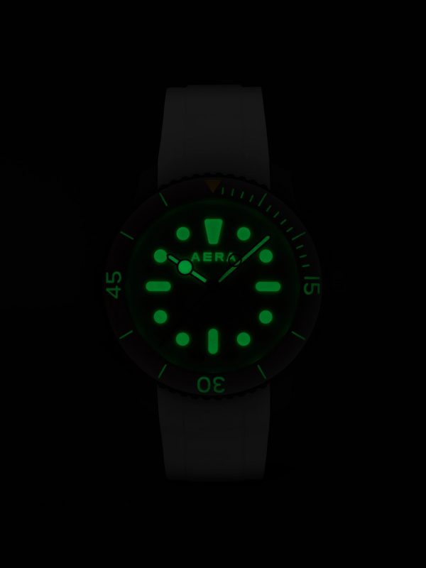 + Todd Snyder D-1 Diver Limited Edition Automatic 44mm Titanium and Rubber Watch - E5 + Todd Snyder D-1 Diver Limited Edition Automatic 44mm Titanium and Rubber Watch - E5