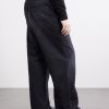 Wide-Leg Jeans - BK Wide-Leg Jeans - BK