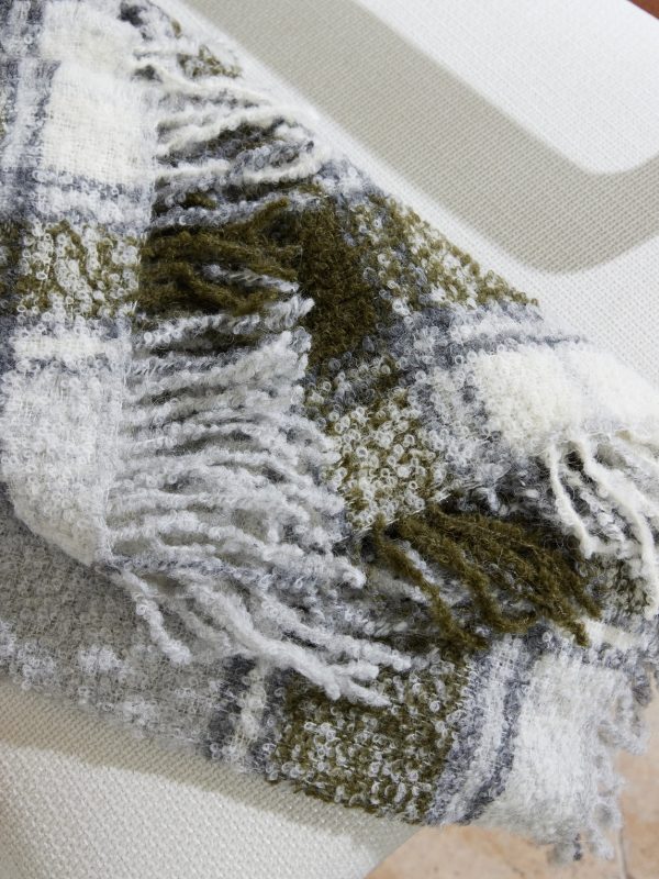 Fringed Checked Alpaca Wool-Blend Bouclé Throw - CU