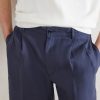 Straight-Leg Pleated Linen Shorts - E1 Straight-Leg Pleated Linen Shorts - E1