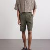 Straight-Leg Pleated Linen Shorts - OU Straight-Leg Pleated Linen Shorts - OU