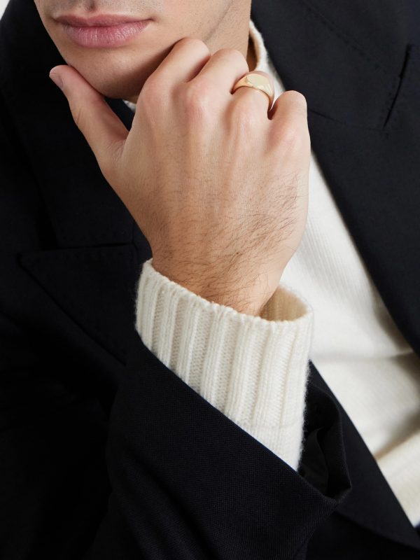 9-Karat Gold Oval Signet Ring - FR
