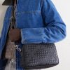 Diamonds Dover Intrecciato Leather Messenger Bag - FR