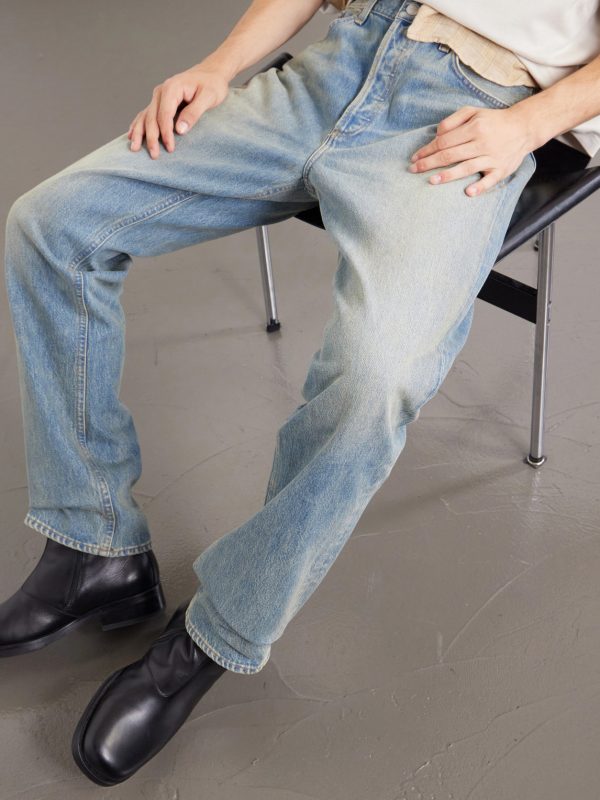 90's Straight-Leg Jeans - CU