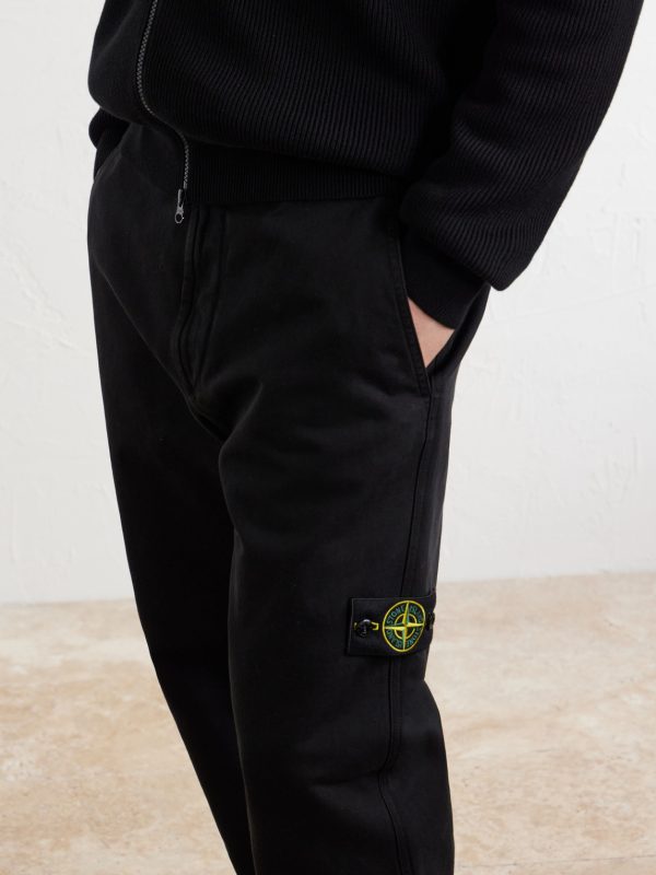 Logo-Appliquéd Straight-Leg Herringbone Cotton Trousers - CU