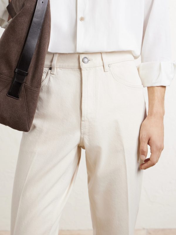 Straight-Leg Jeans - CU