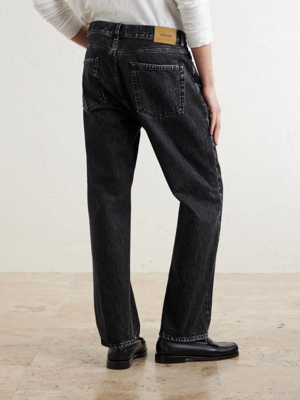 Ald Straight-Leg Jeans - BK Ald Straight-Leg Jeans - BK