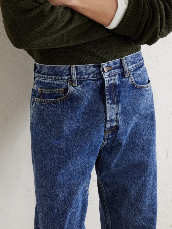 Straight-Leg Jeans - CU Straight-Leg Jeans - CU