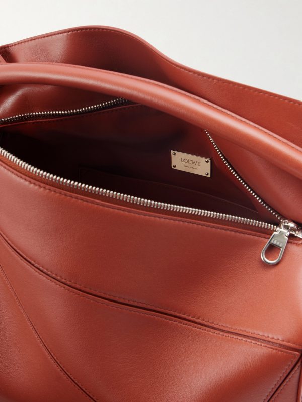 Puzzle Featherlight Large Leather Messenger Bag - E1 Puzzle Featherlight Large Leather Messenger Bag - E1