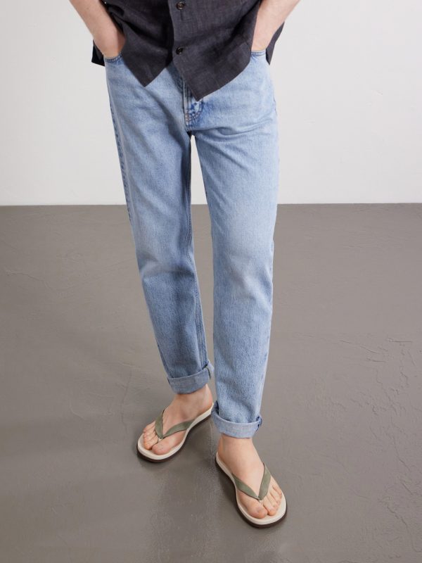 Suede Flip Flops - OU