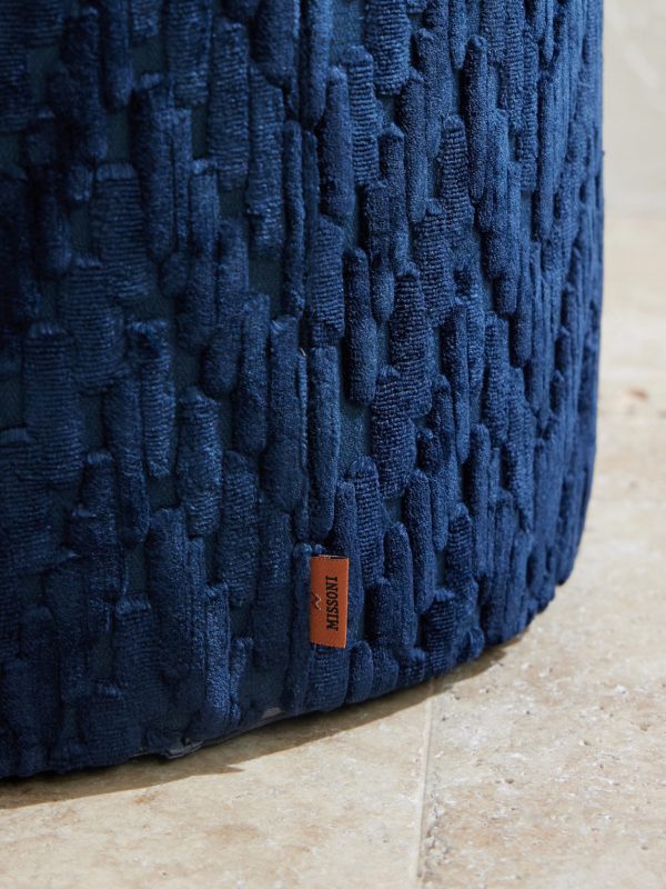Fossile Plush-Jacquard Pouf - CU Fossile Plush-Jacquard Pouf - CU