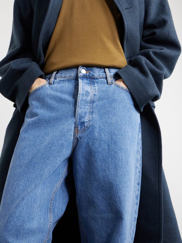 Straight-Leg Jeans - CU Straight-Leg Jeans - CU