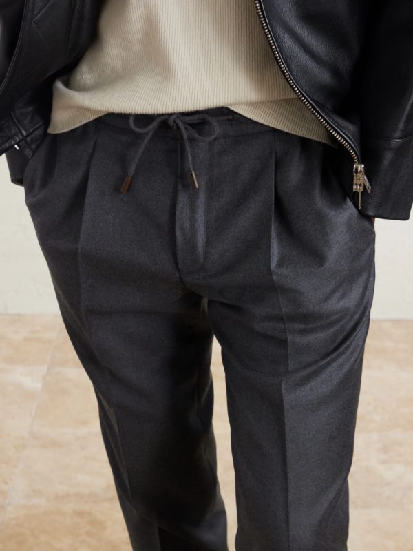 Tapered Pleated Virgin Wool Trousers - CU