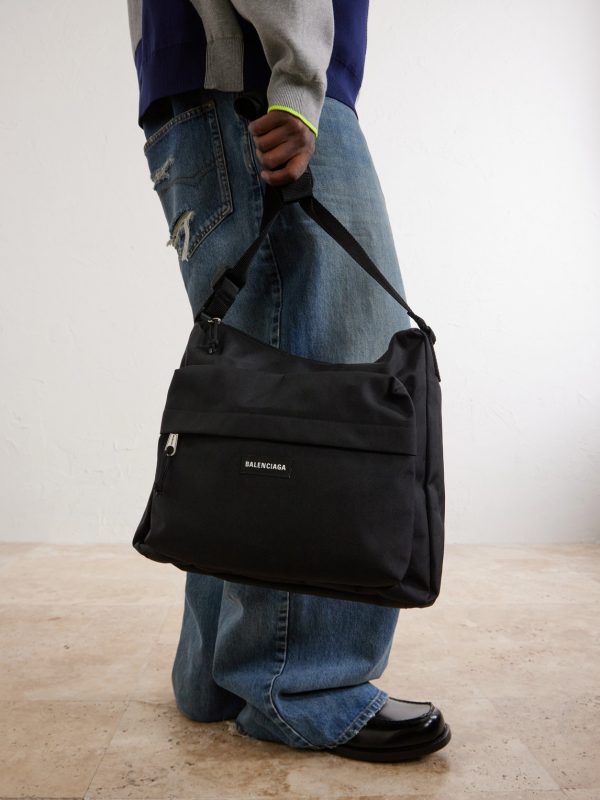 Explorer Logo-Appliquéd Canvas Messenger Bag - E2