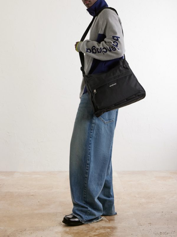 Explorer Logo-Appliquéd Canvas Messenger Bag - FR