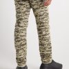 Slim-Fit Distressed Jeans - BK Slim-Fit Distressed Jeans - BK