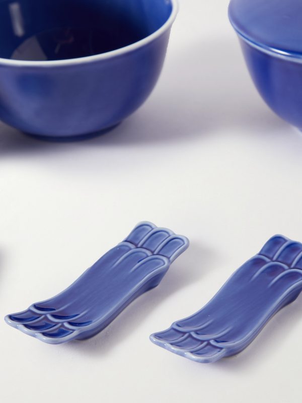 + Ginori Asia Set of Two Porcelain Bowls and Chopstick Holders - E1 + Ginori Asia Set of Two Porcelain Bowls and Chopstick Holders - E1